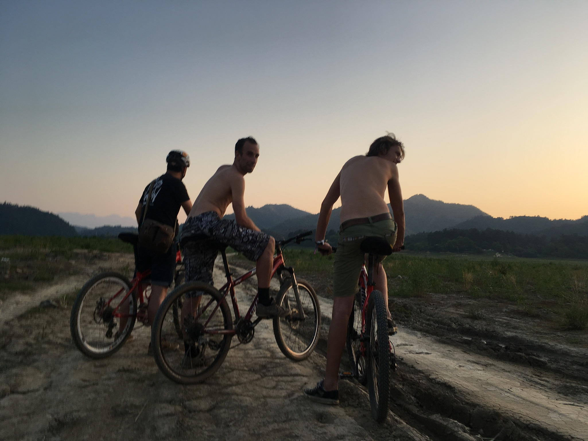 Exploring the "Playa" on bike - Picture by Armands Strauja